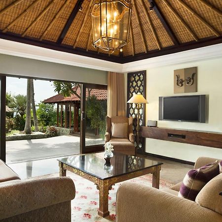 Sheraton Senggigi Beach Resort Мангсит Экстерьер фото